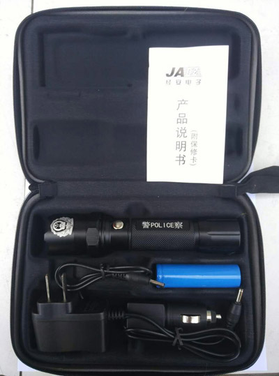 警用强光手电
